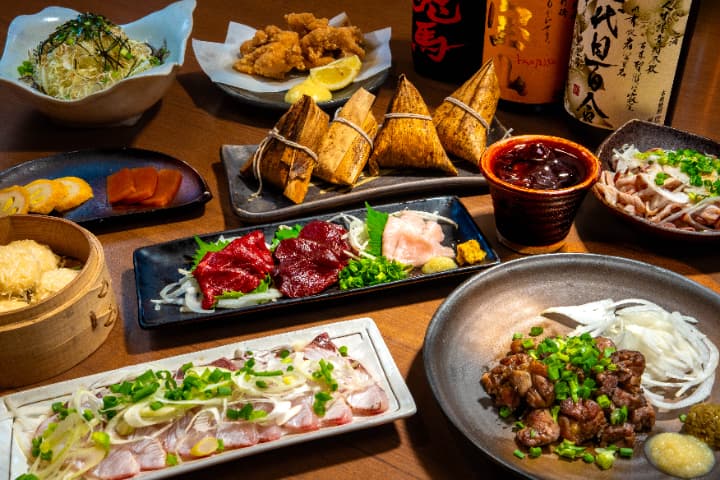 【2時間飲み放題付き】鍋無し！馬刺しとカンパチ炙りの阿蘇コース　¥5,000（税込）